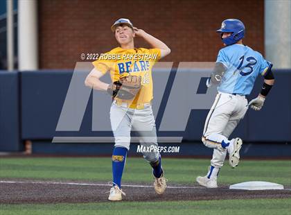 Thumbnail 2 in Brownsboro vs. Sunnyvale (UIL 4A Region II Bi-District Playoff) photogallery.