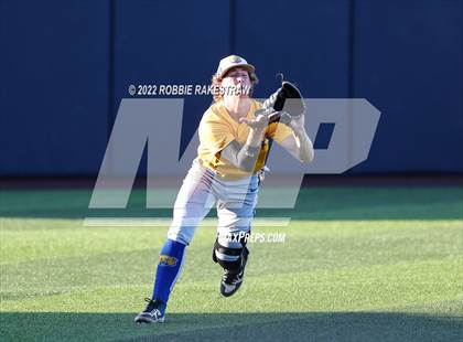 Thumbnail 3 in Brownsboro vs. Sunnyvale (UIL 4A Region II Bi-District Playoff) photogallery.