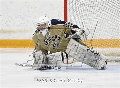 Thumbnail 2 in Notre Dame Catholic vs. Glastonbury (CIAC D1 Quarterfinal) photogallery.