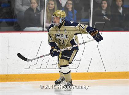 Thumbnail 3 in Notre Dame Catholic vs. Glastonbury (CIAC D1 Quarterfinal) photogallery.