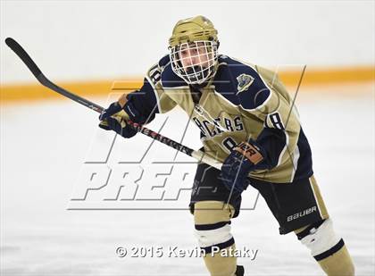 Thumbnail 1 in Notre Dame Catholic vs. Glastonbury (CIAC D1 Quarterfinal) photogallery.