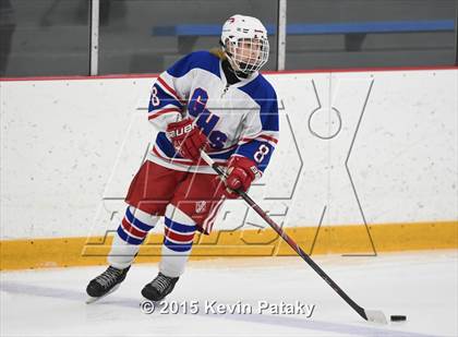 Thumbnail 3 in Notre Dame Catholic vs. Glastonbury (CIAC D1 Quarterfinal) photogallery.