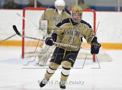 Thumbnail 1 in Notre Dame Catholic vs. Glastonbury (CIAC D1 Quarterfinal) photogallery.
