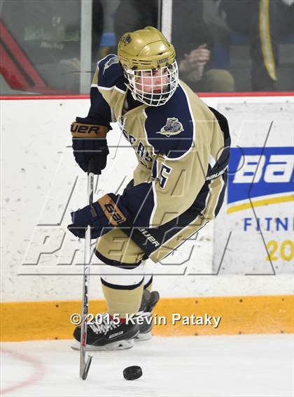 Thumbnail 3 in Notre Dame Catholic vs. Glastonbury (CIAC D1 Quarterfinal) photogallery.
