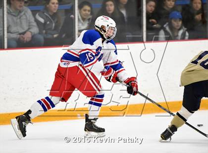 Thumbnail 3 in Notre Dame Catholic vs. Glastonbury (CIAC D1 Quarterfinal) photogallery.