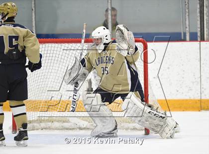 Thumbnail 1 in Notre Dame Catholic vs. Glastonbury (CIAC D1 Quarterfinal) photogallery.