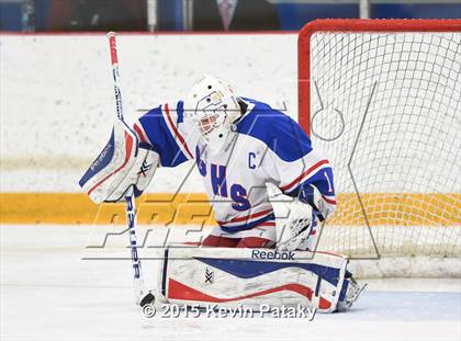 Thumbnail 3 in Notre Dame Catholic vs. Glastonbury (CIAC D1 Quarterfinal) photogallery.