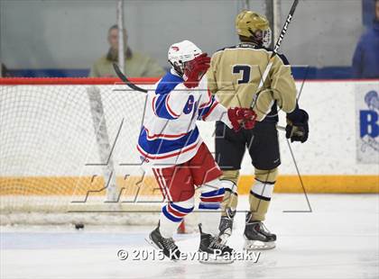 Thumbnail 2 in Notre Dame Catholic vs. Glastonbury (CIAC D1 Quarterfinal) photogallery.