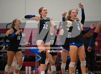 Thumbnail 3 in Marin Catholic vs Branson photogallery.