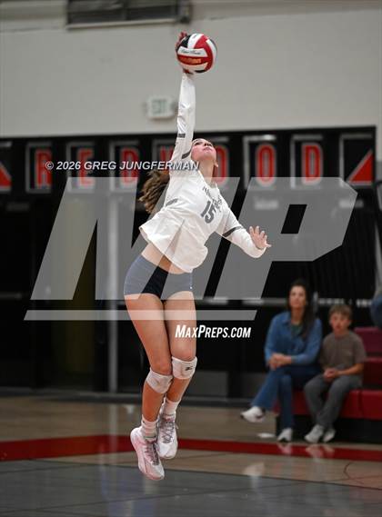 Thumbnail 1 in Marin Catholic vs Branson photogallery.