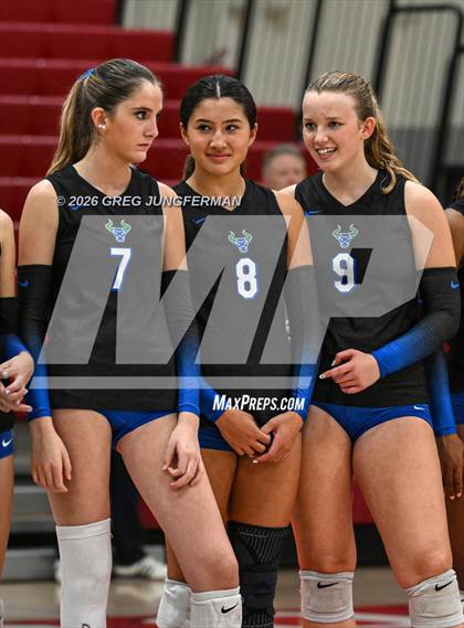 Thumbnail 2 in Marin Catholic vs Branson photogallery.
