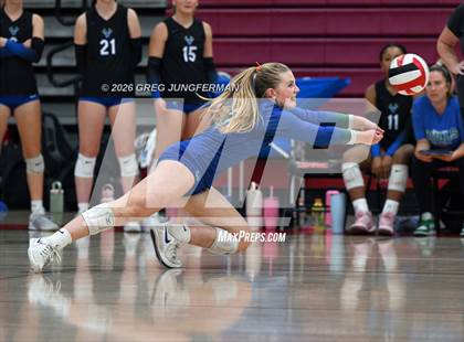 Thumbnail 1 in Marin Catholic vs Branson photogallery.