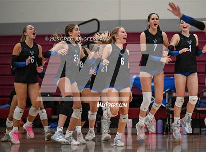 Thumbnail 3 in Marin Catholic vs Branson photogallery.