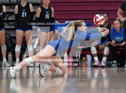 Thumbnail 2 in Marin Catholic vs Branson photogallery.