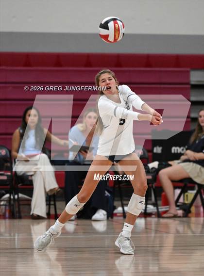 Thumbnail 3 in Marin Catholic vs Branson photogallery.