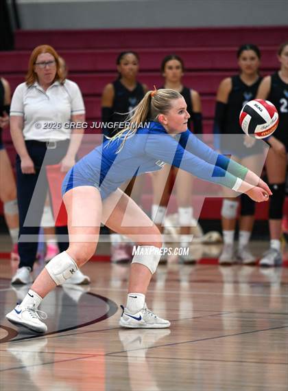 Thumbnail 1 in Marin Catholic vs Branson photogallery.