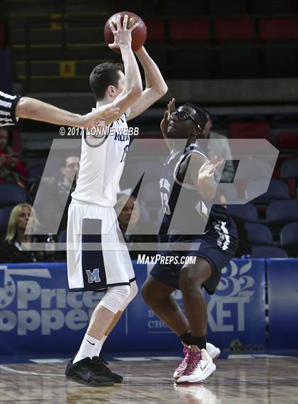 Thumbnail 3 in Stony Brook vs Moravia (NYSPHSAA Class C Semifinal) photogallery.