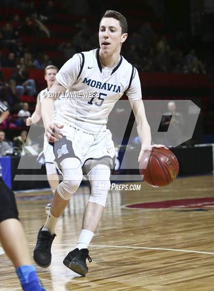 Thumbnail 3 in Stony Brook vs Moravia (NYSPHSAA Class C Semifinal) photogallery.