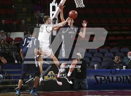 Thumbnail 3 in Stony Brook vs Moravia (NYSPHSAA Class C Semifinal) photogallery.