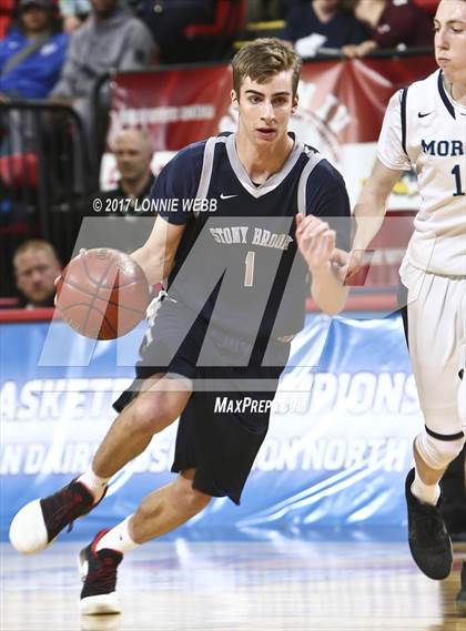 Thumbnail 3 in Stony Brook vs Moravia (NYSPHSAA Class C Semifinal) photogallery.