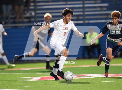Thumbnail 1 in Lee [Robert E.] vs College Park (UIL 6A Semifinal) photogallery.