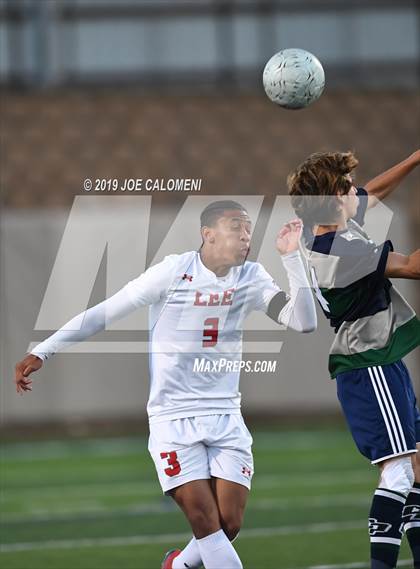 Thumbnail 3 in Lee [Robert E.] vs College Park (UIL 6A Semifinal) photogallery.