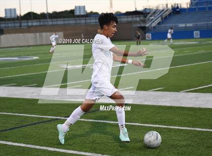 Thumbnail 2 in Lee [Robert E.] vs College Park (UIL 6A Semifinal) photogallery.