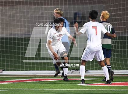 Thumbnail 1 in Lee [Robert E.] vs College Park (UIL 6A Semifinal) photogallery.