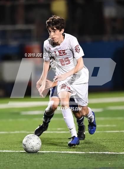Thumbnail 3 in Lee [Robert E.] vs College Park (UIL 6A Semifinal) photogallery.
