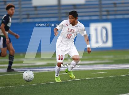 Thumbnail 2 in Lee [Robert E.] vs College Park (UIL 6A Semifinal) photogallery.
