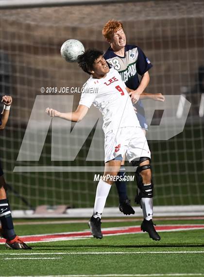 Thumbnail 3 in Lee [Robert E.] vs College Park (UIL 6A Semifinal) photogallery.