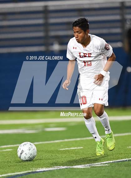 Thumbnail 1 in Lee [Robert E.] vs College Park (UIL 6A Semifinal) photogallery.