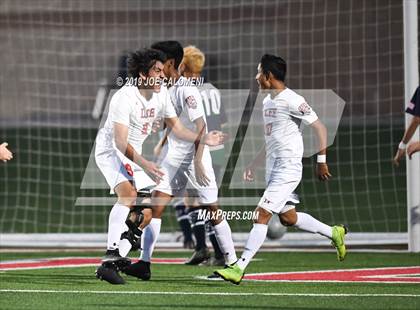 Thumbnail 3 in Lee [Robert E.] vs College Park (UIL 6A Semifinal) photogallery.