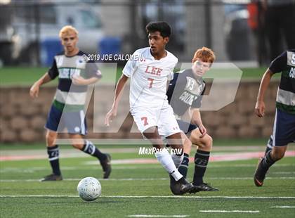 Thumbnail 3 in Lee [Robert E.] vs College Park (UIL 6A Semifinal) photogallery.