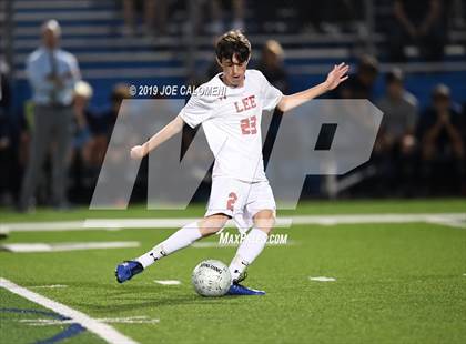Thumbnail 2 in Lee [Robert E.] vs College Park (UIL 6A Semifinal) photogallery.
