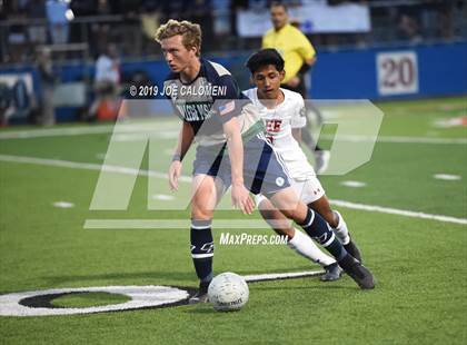 Thumbnail 1 in Lee [Robert E.] vs College Park (UIL 6A Semifinal) photogallery.