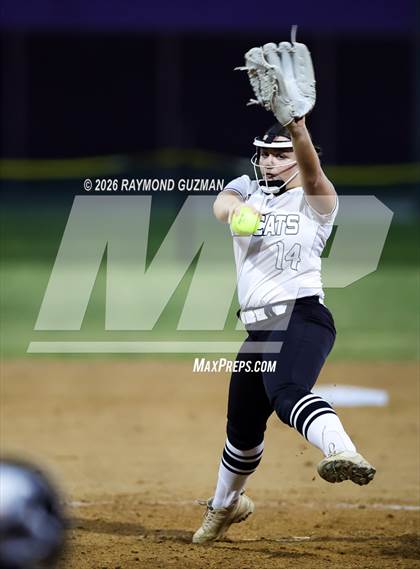 Thumbnail 1 in Fowler @ Sanger West photogallery.