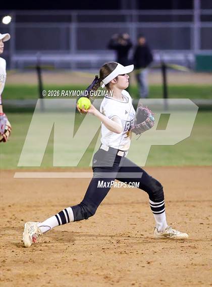 Thumbnail 2 in Fowler @ Sanger West photogallery.