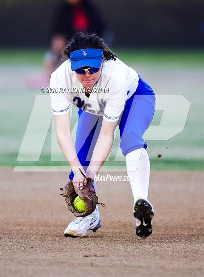 Thumbnail 2 in Fowler @ Sanger West photogallery.