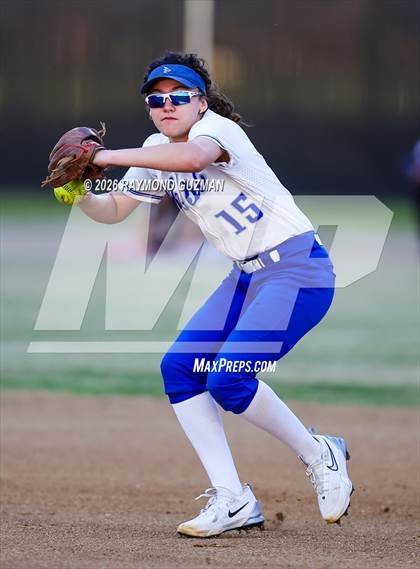 Thumbnail 3 in Fowler @ Sanger West photogallery.