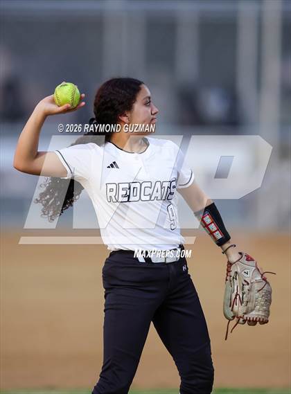 Thumbnail 3 in Fowler @ Sanger West photogallery.