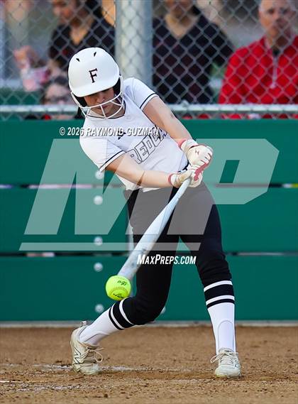 Thumbnail 1 in Fowler @ Sanger West photogallery.