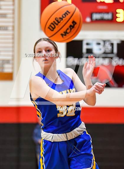 Thumbnail 1 in Newkirk @ Pawnee photogallery.