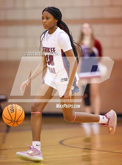 Thumbnail 1 in Rangeview @ Cherokee Trail photogallery.