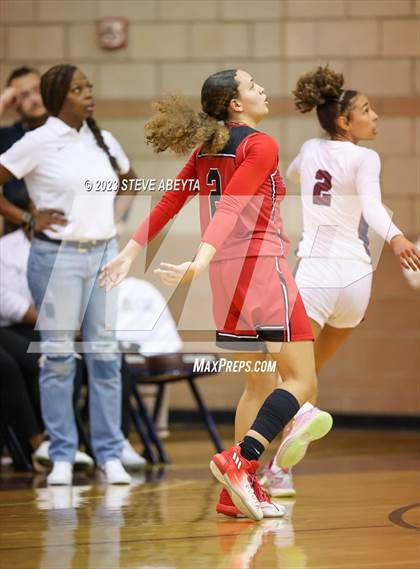 Thumbnail 2 in Rangeview @ Cherokee Trail photogallery.