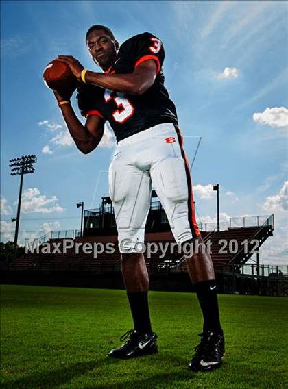 Thumbnail 2 in Ensworth (Preseason Top 25 Photo Shoot)  photogallery.