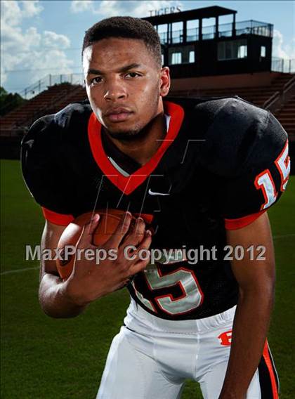 Thumbnail 3 in Ensworth (Preseason Top 25 Photo Shoot)  photogallery.