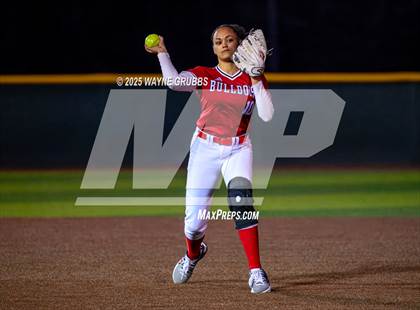 Thumbnail 3 in Kilgore @ Longview photogallery.