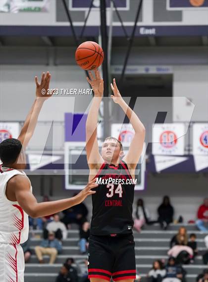 Thumbnail 2 in Lawrence North vs Brownstown Central (Sneakers for Santa Shootout) photogallery.