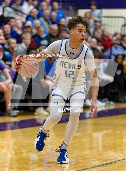 Thumbnail 3 in Normal Community vs. Quincy (IHSA 4A Sectional Finals) photogallery.